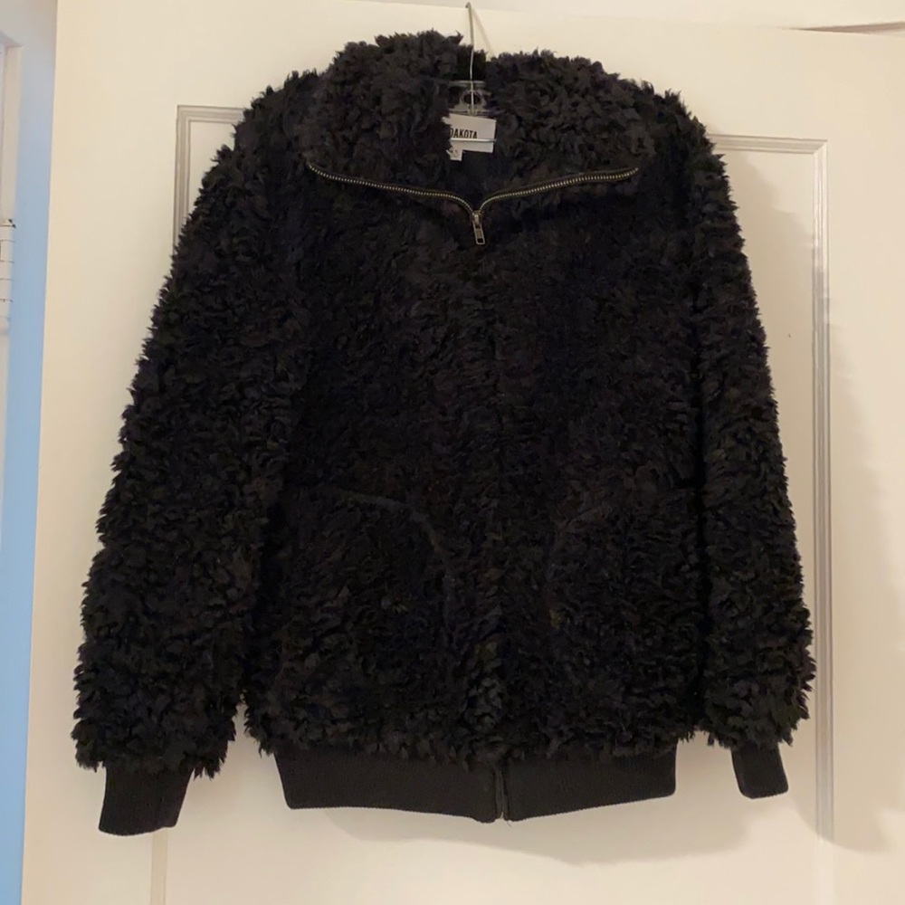 BB Dakota furry bomber jacket XS EUC